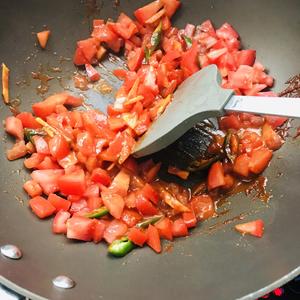 番茄汤底素食麻辣烫的做法 步骤3