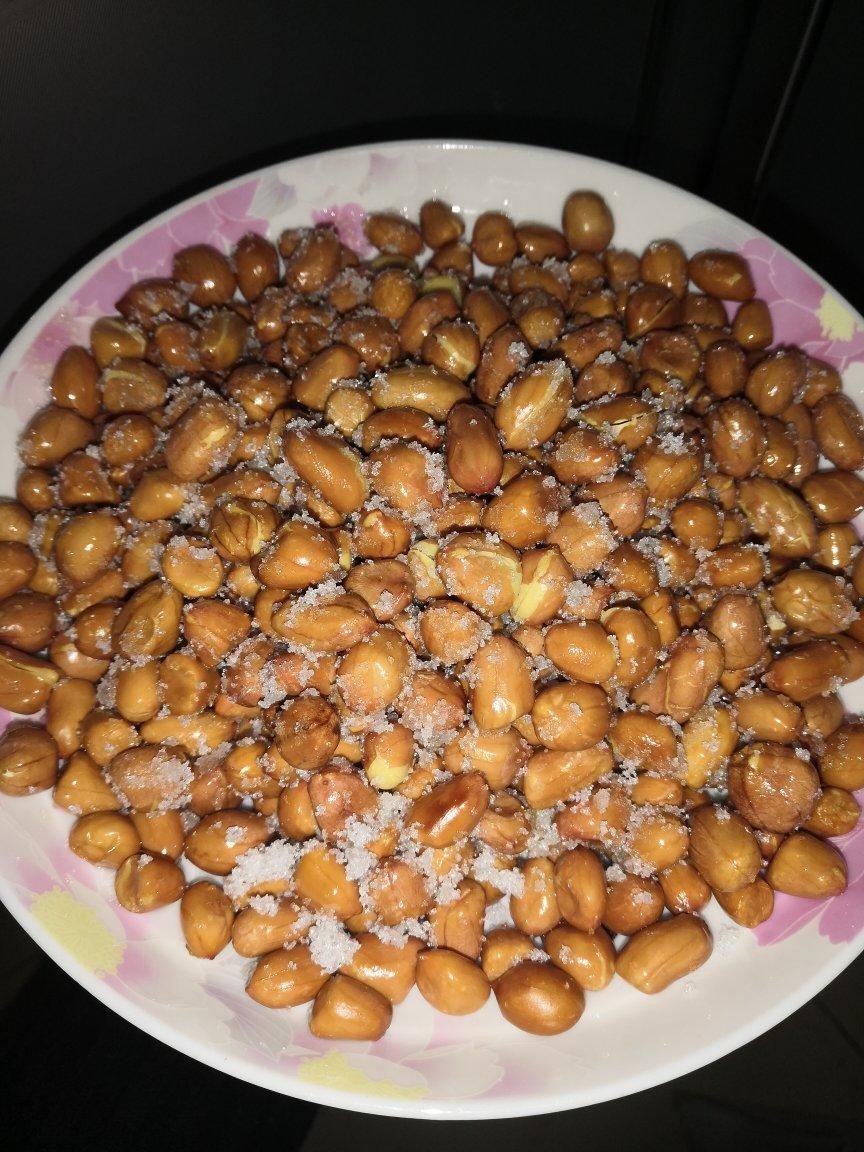又香又脆不发软的炒花生米