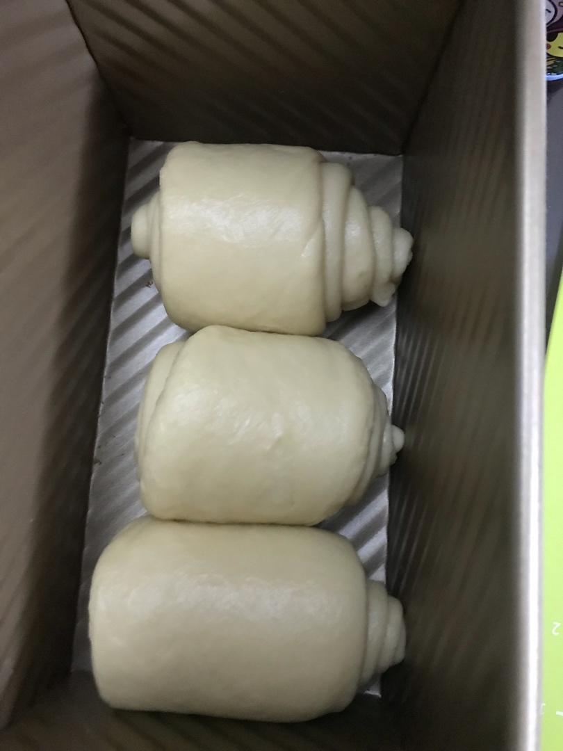 吐司，奶香手撕面包，超级香浓