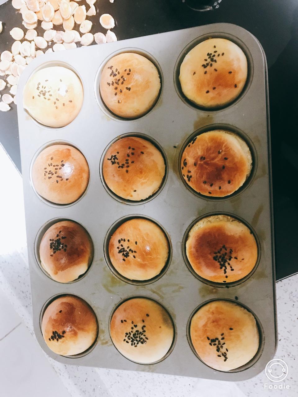 椰蓉奶油小蘑菇面包