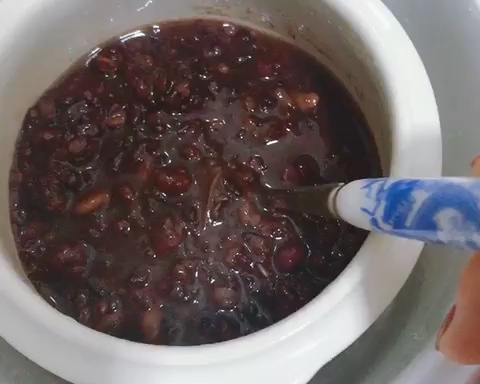 电炖锅无糖黑米粥的做法