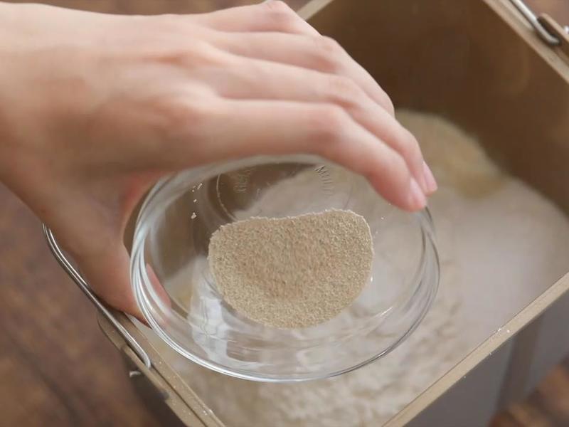 纯奶手撕吐司的做法 步骤1