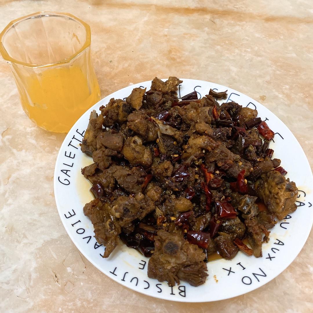 辣子鸭丁