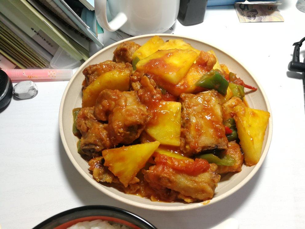 菠萝甜酸排骨
