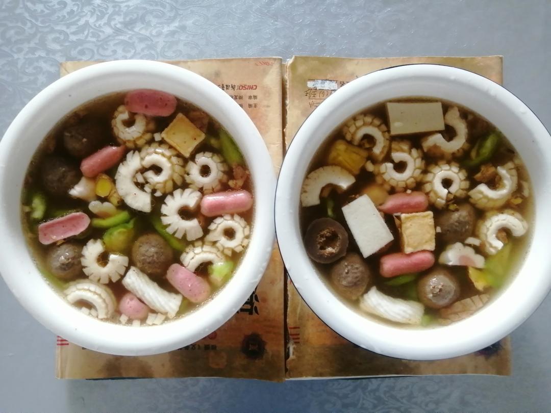 火锅丸子生菜汤