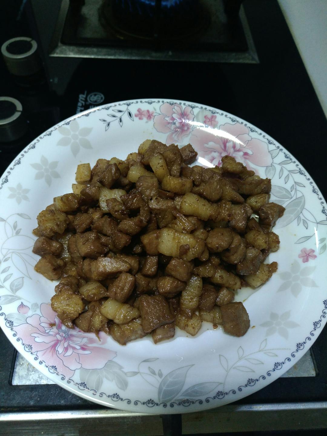 秘制小肉丁的做法