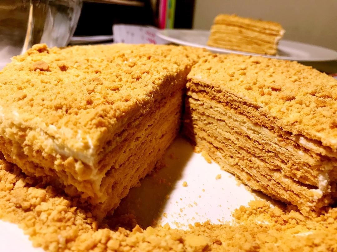 俄罗斯蜂蜜蛋糕   千层蛋糕【又名提拉米苏】