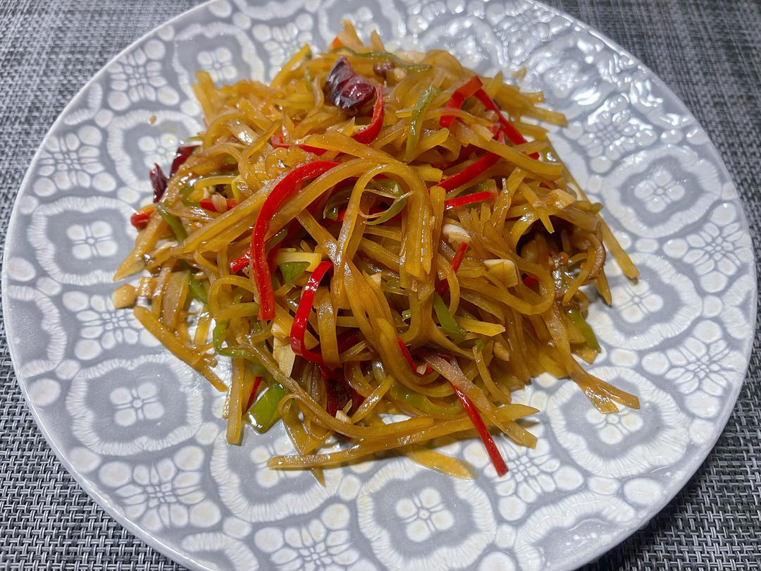超级无敌下饭菜～酸辣土豆丝