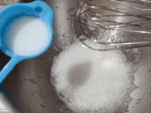 原味蛋白溶豆🥚无酸奶、消耗蛋白（适合十个月以上宝宝）的做法 步骤2