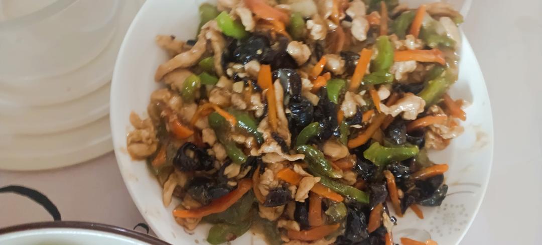 鸡胸肉做鱼香肉丝（美食家大雄版）