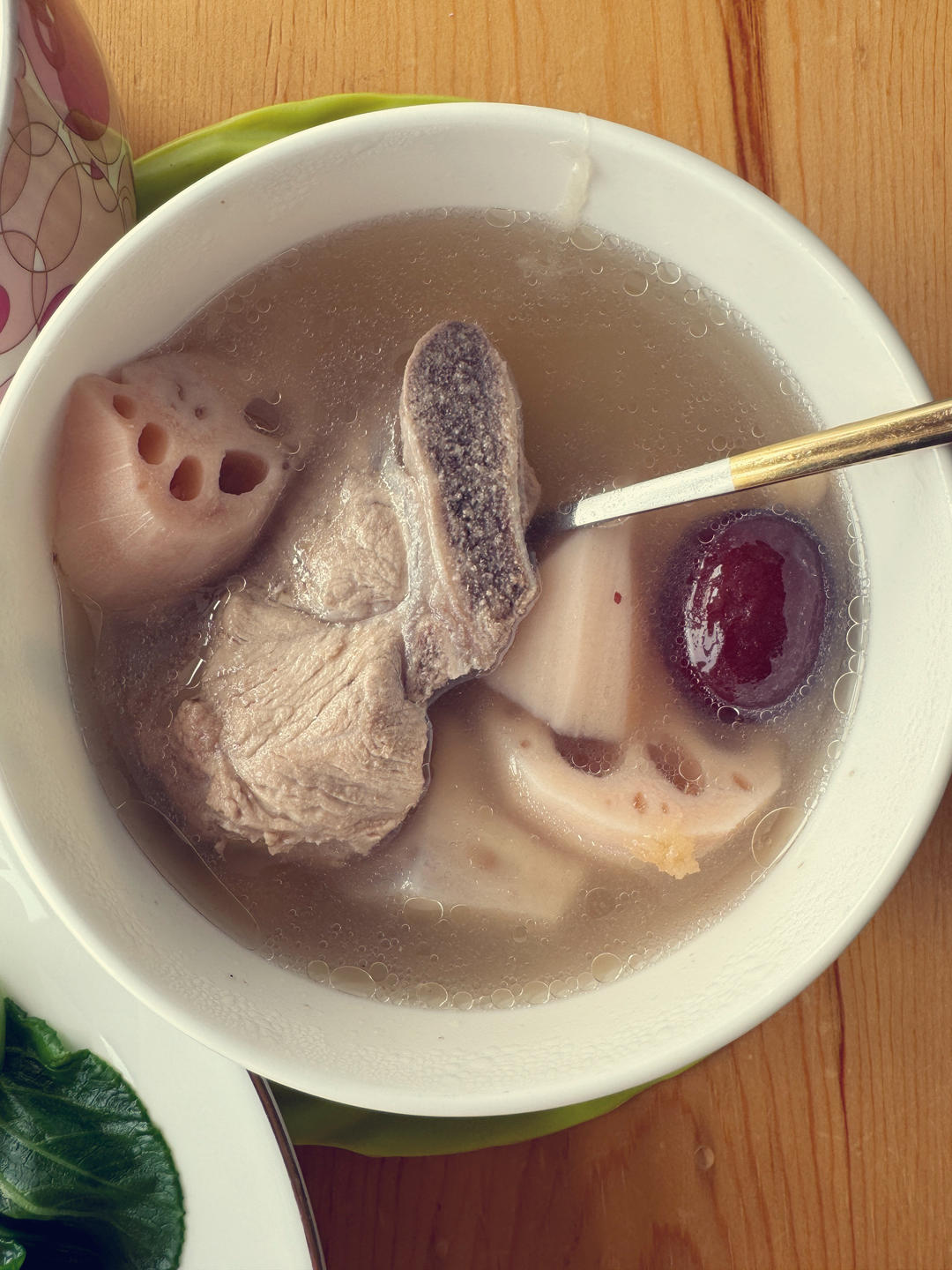 排骨莲藕汤