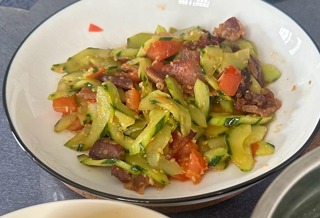 黄瓜炒肉（家常快手菜3）