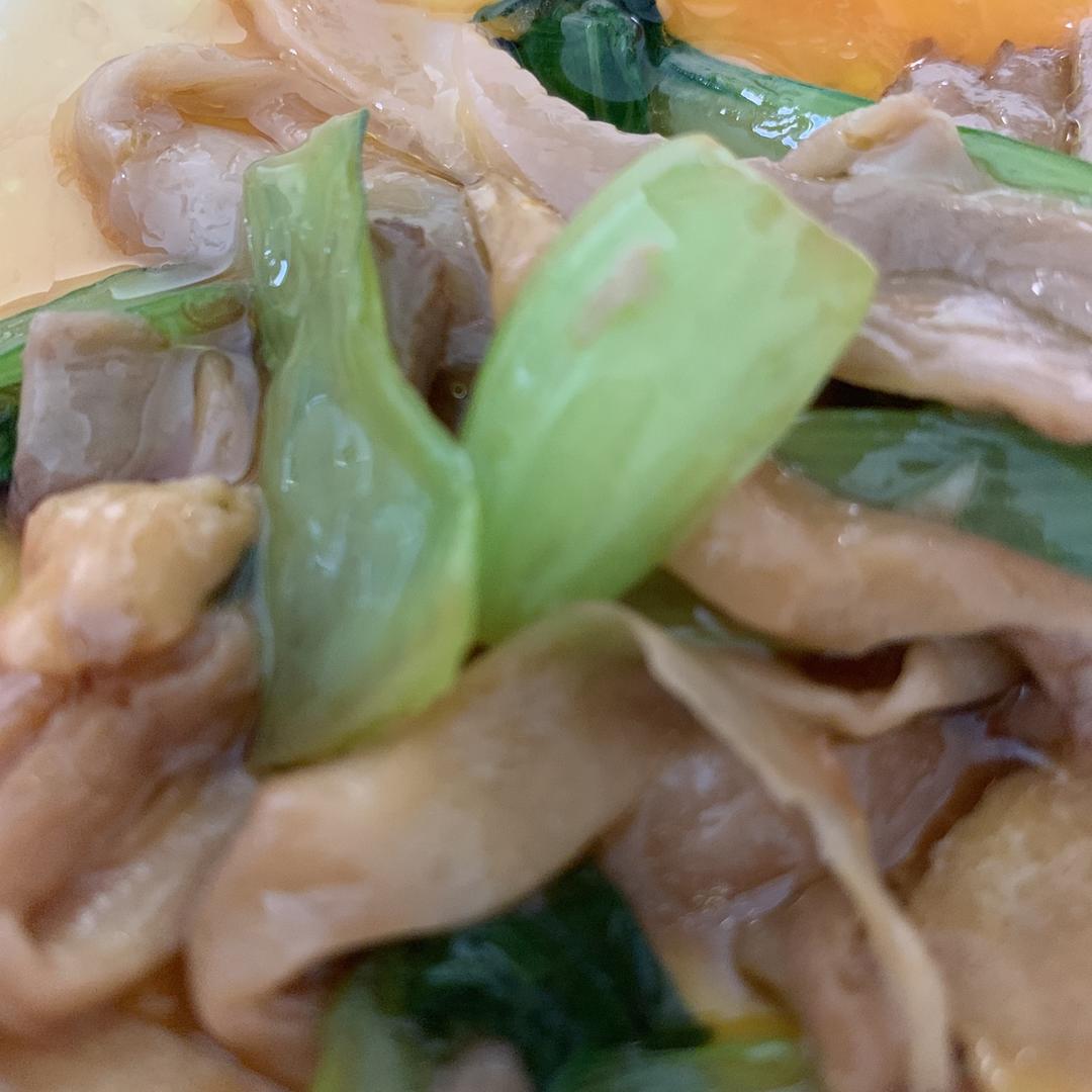 蘑菇炒青菜