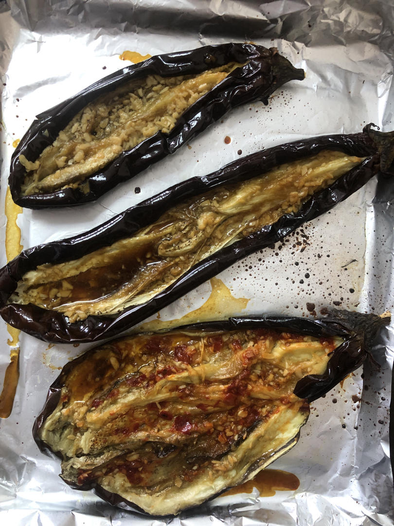 CC招牌菜销魂烤茄子，百吃不厌！