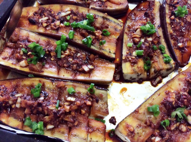 烤箱菜走起--蒜蓉烤茄子