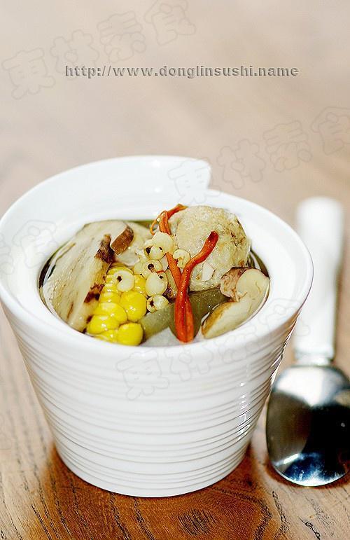 薏米冬瓜炖牛肝菌丸子的做法
