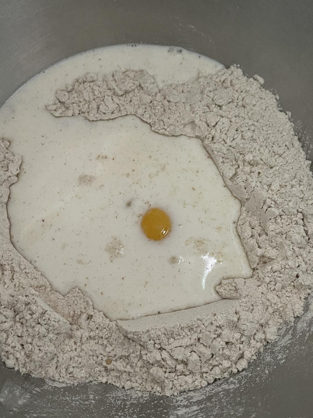 纯奶手撕吐司的做法 步骤1