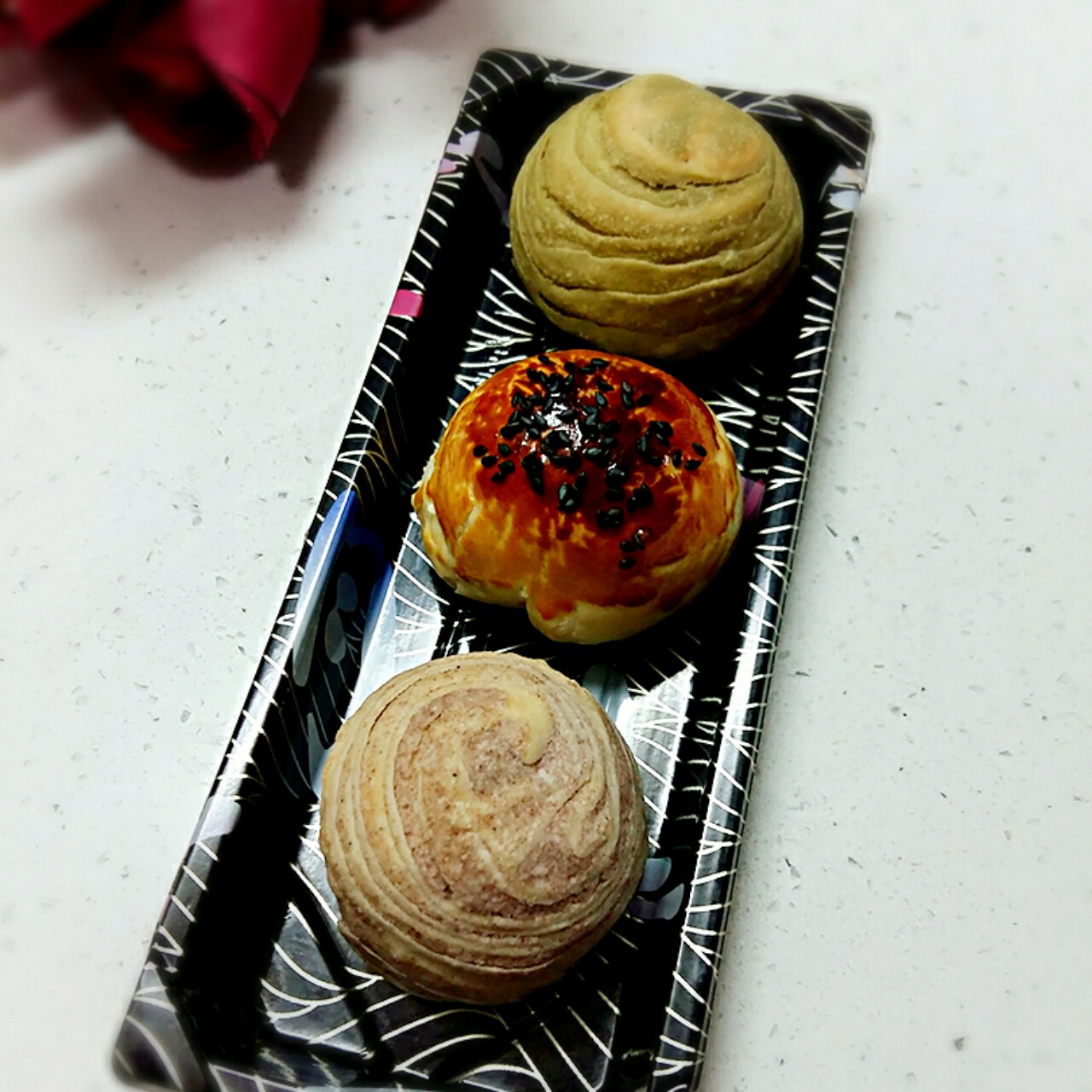 蛋黄酥~紫薯、抹茶、原味~花好月圆，中秋快乐~内附一次做六色蛋黄酥方法~