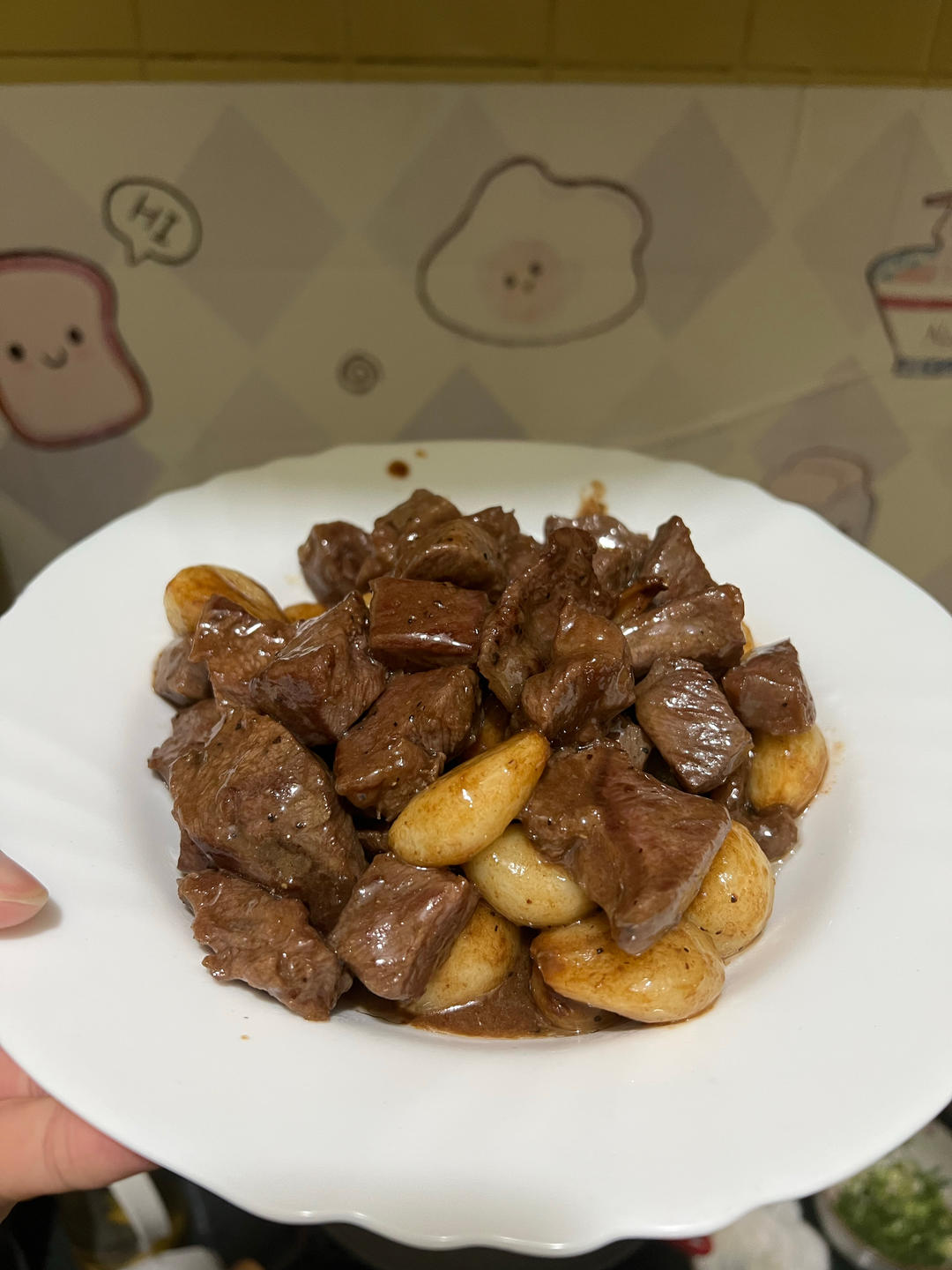 好吃到舔盘的蒜香黑椒牛肉粒