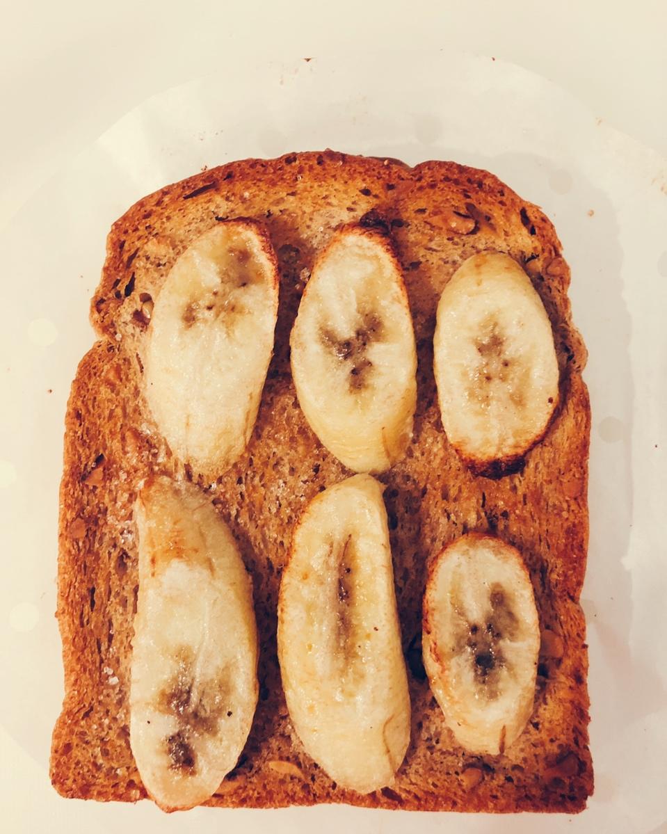 香蕉烤吐司