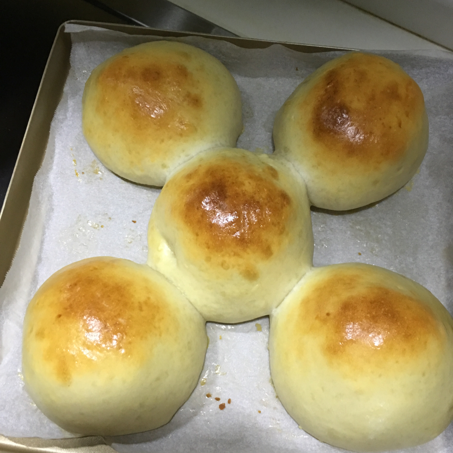 莲蓉红豆沙馅扇形面包