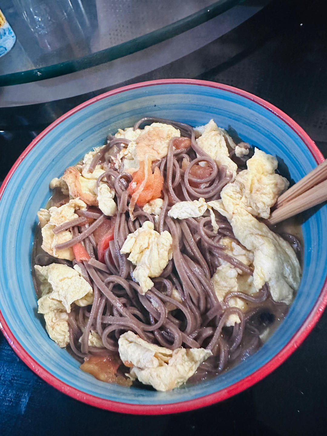 西红柿鸡蛋荞麦面