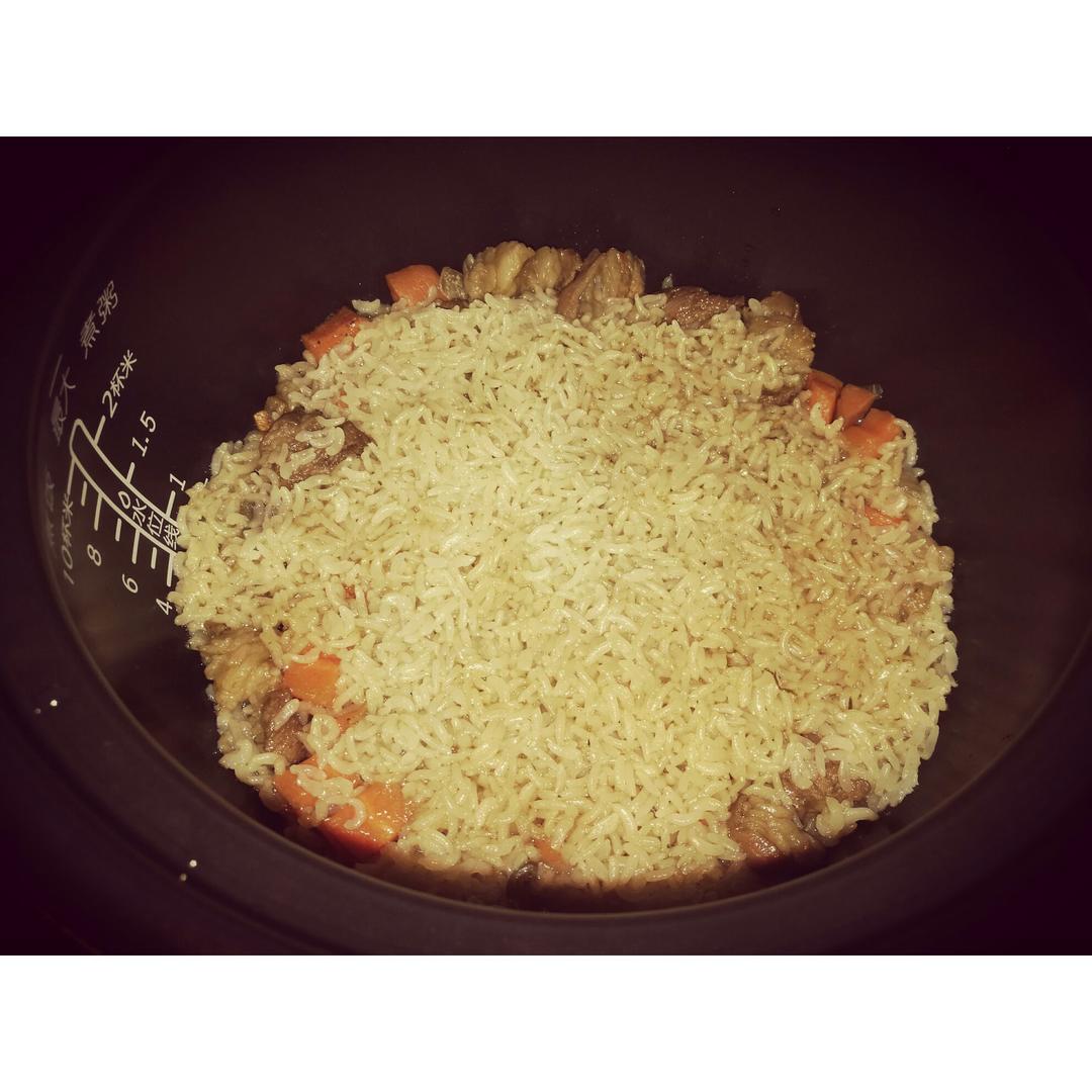 手抓羊肉饭