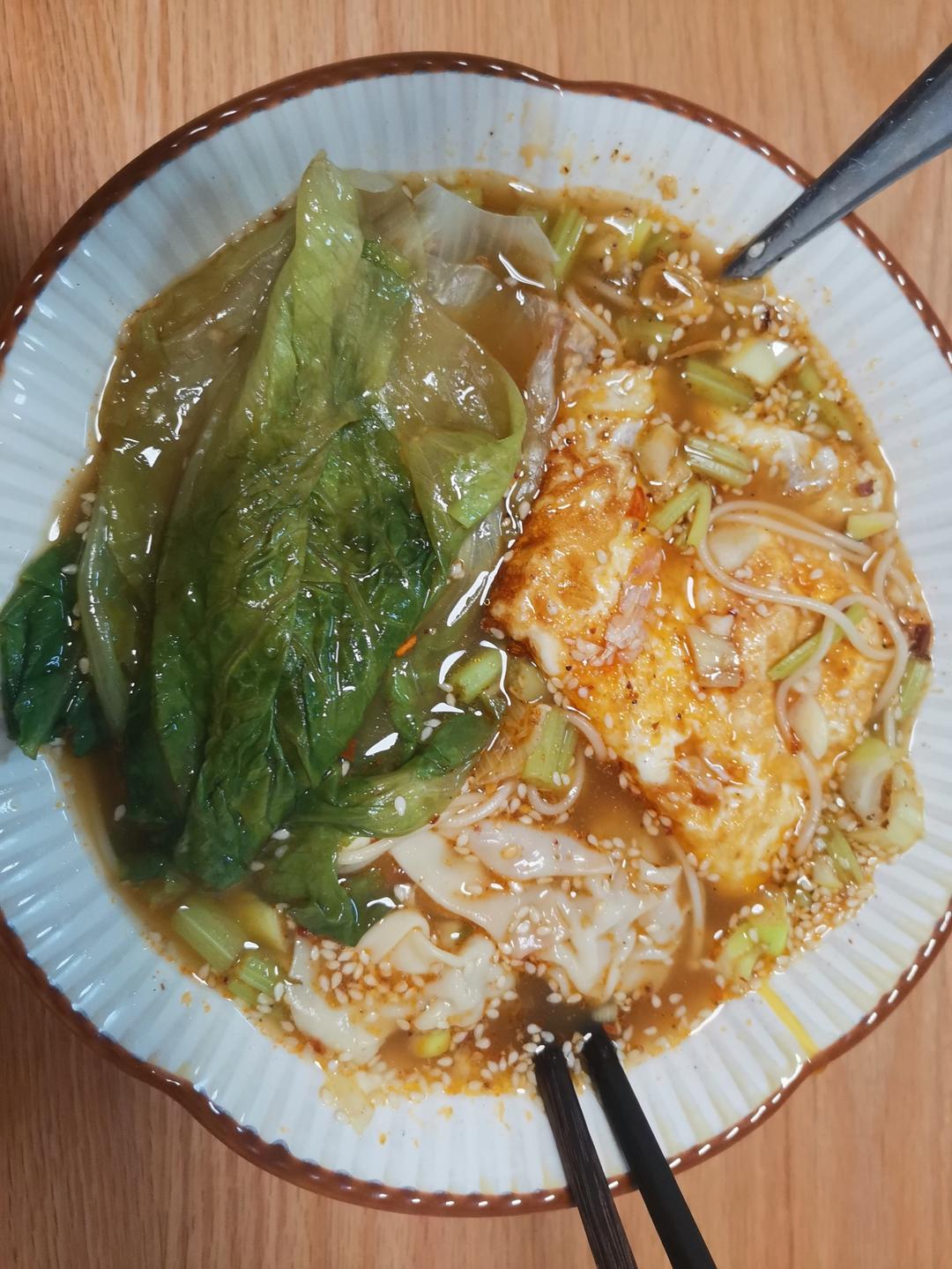 王大厨酸汤面