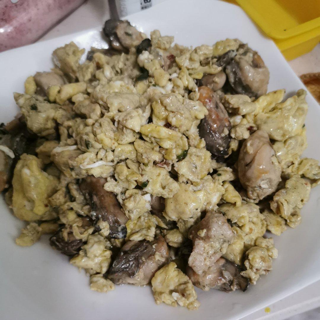 海蛎肉煎鸡蛋