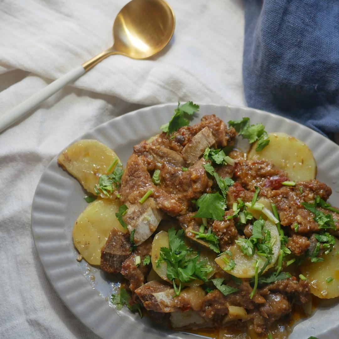 还原成都街头的：粉蒸牛肉