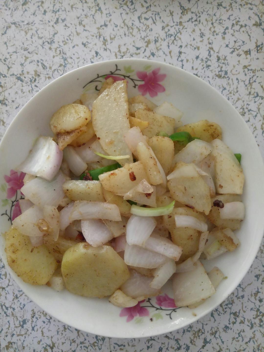 孜然洋葱土豆片