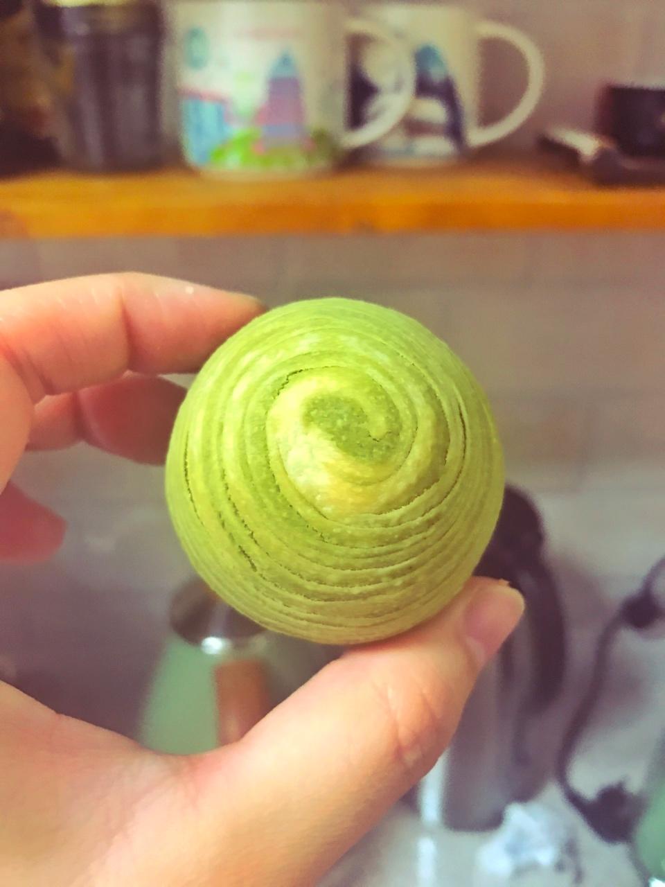 螺旋酥.蛋黄酥.-个人的技巧