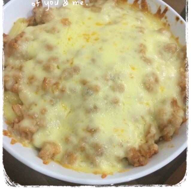 奶酪肉酱焗意面