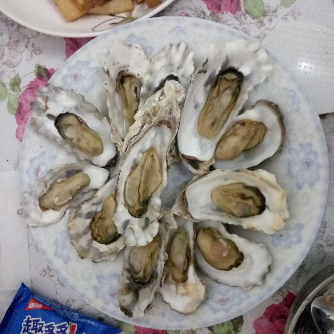 牡蛎菌菇豆腐汤
