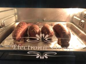 烤红薯烤箱版的做法 步骤3