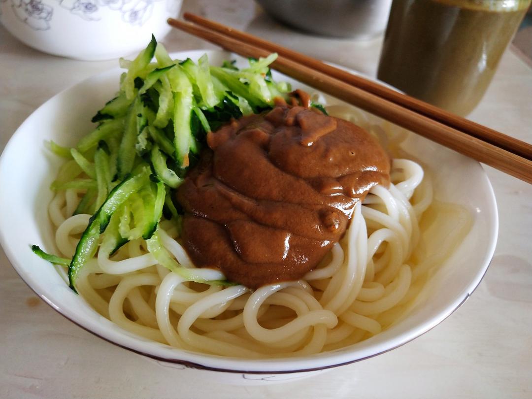 麻酱凉拌面
