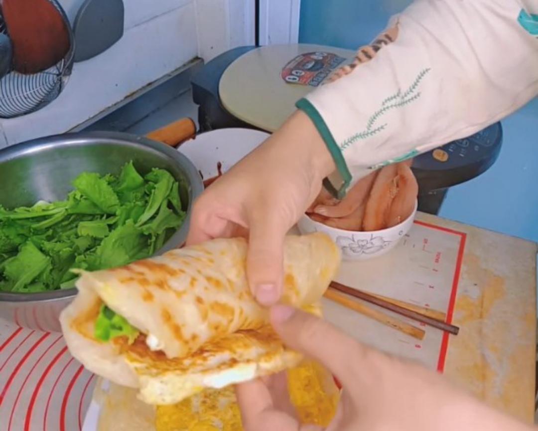 电饼铛也可以手抓饼