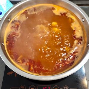 红酸汤火锅的做法 步骤7