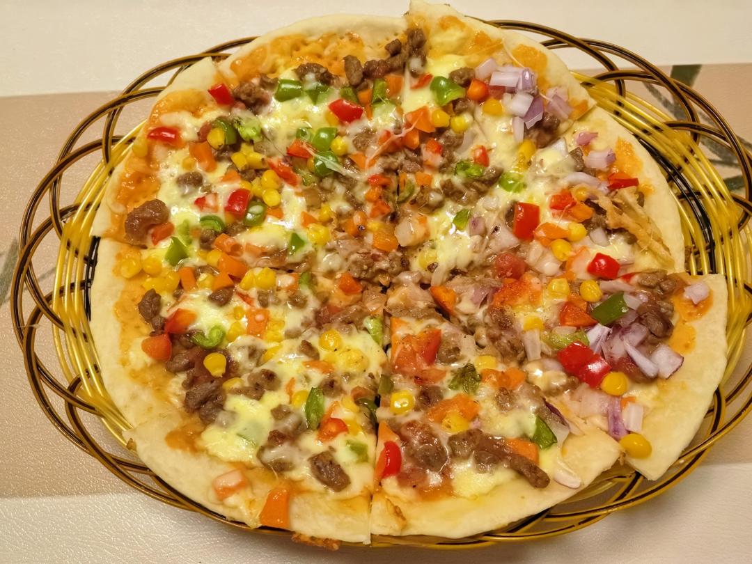 黑椒牛肉厚底披萨