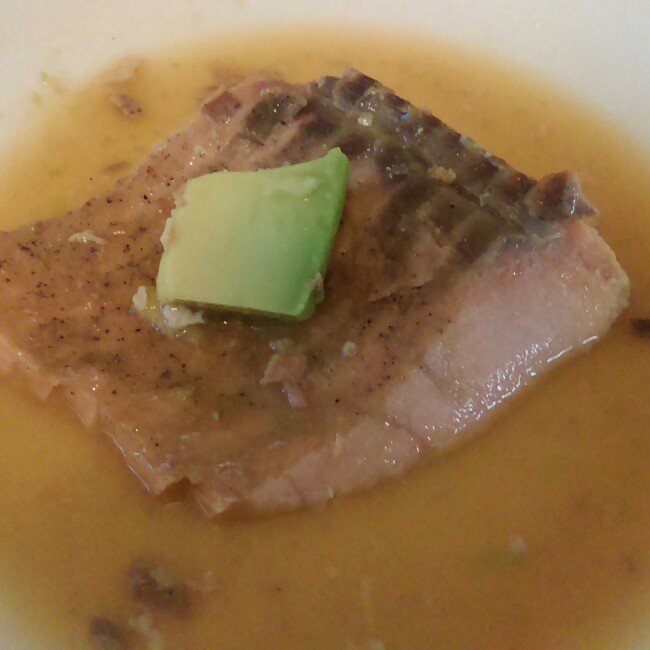 三文鱼牛油果拌饭