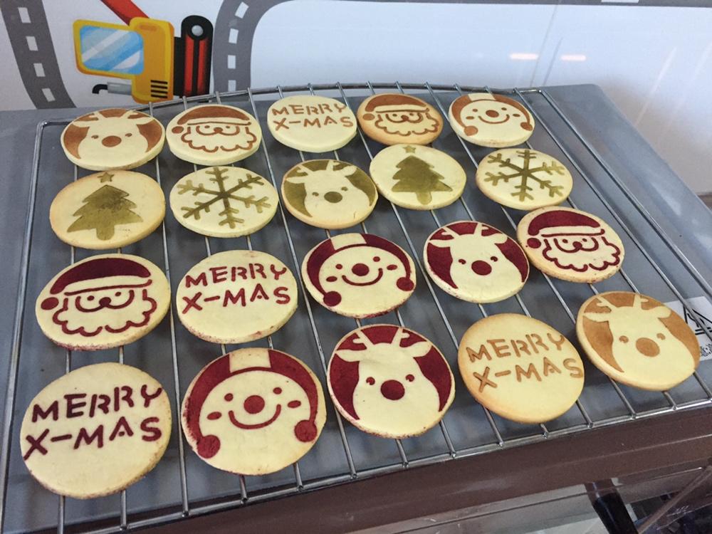 圣诞节喷花饼干