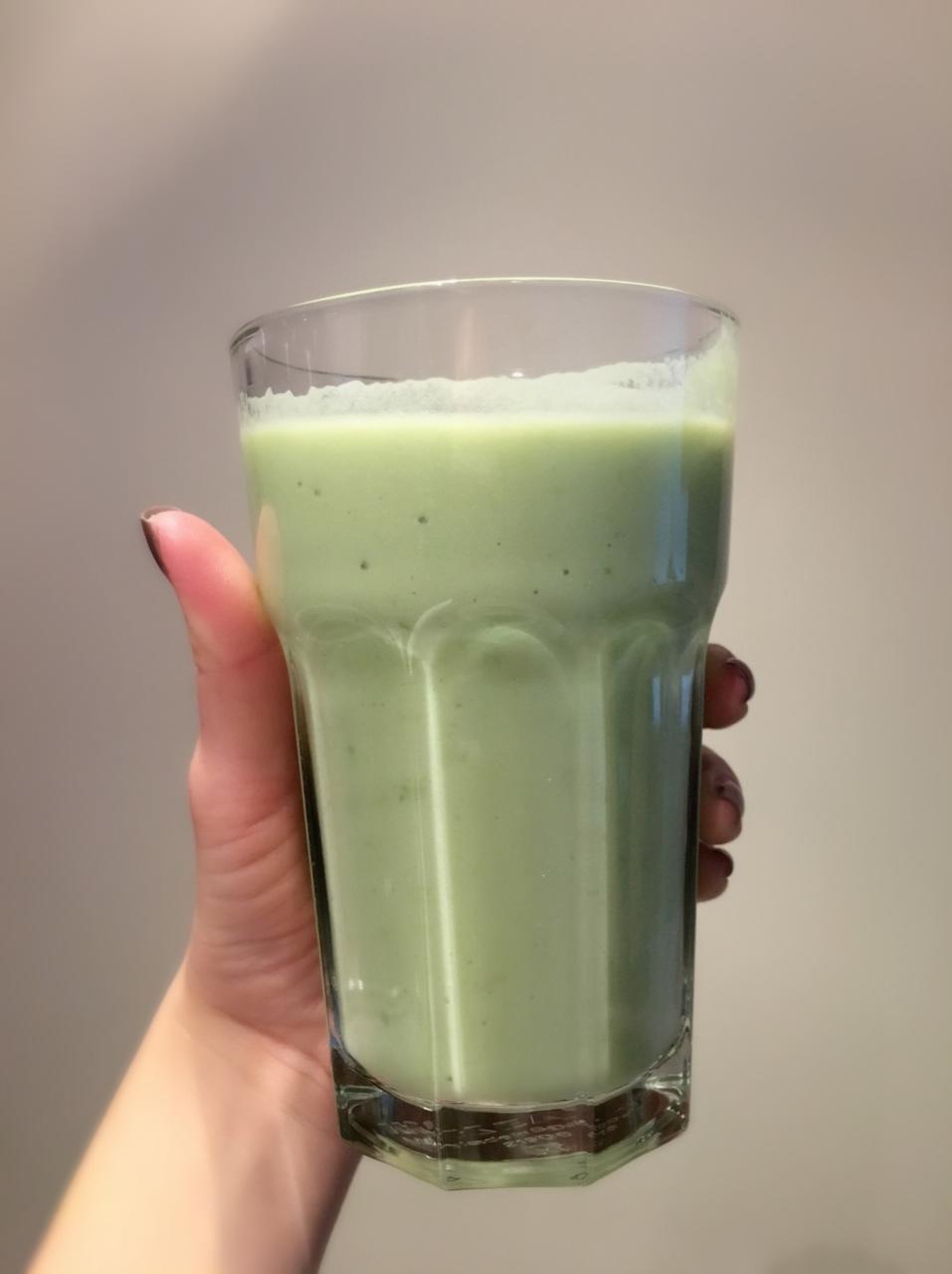 牛油果奶昔