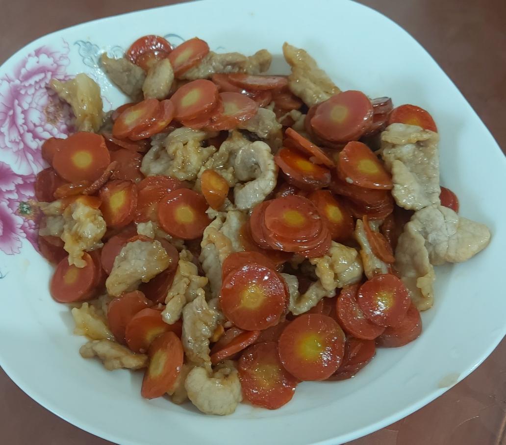 超下饭的胡萝卜炒肉