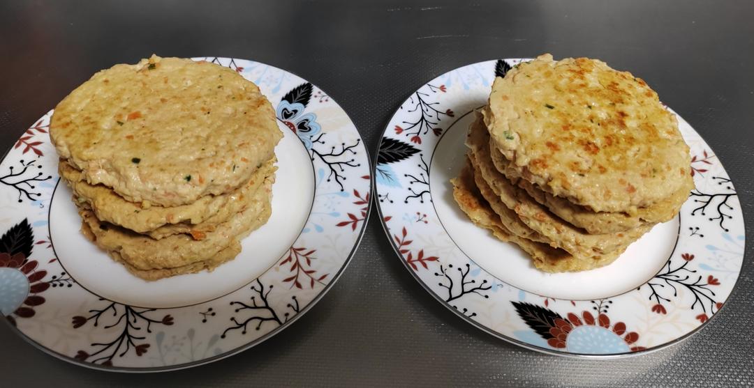 小婷下厨房.自制🍔汉堡肉胚.鸡肉饼