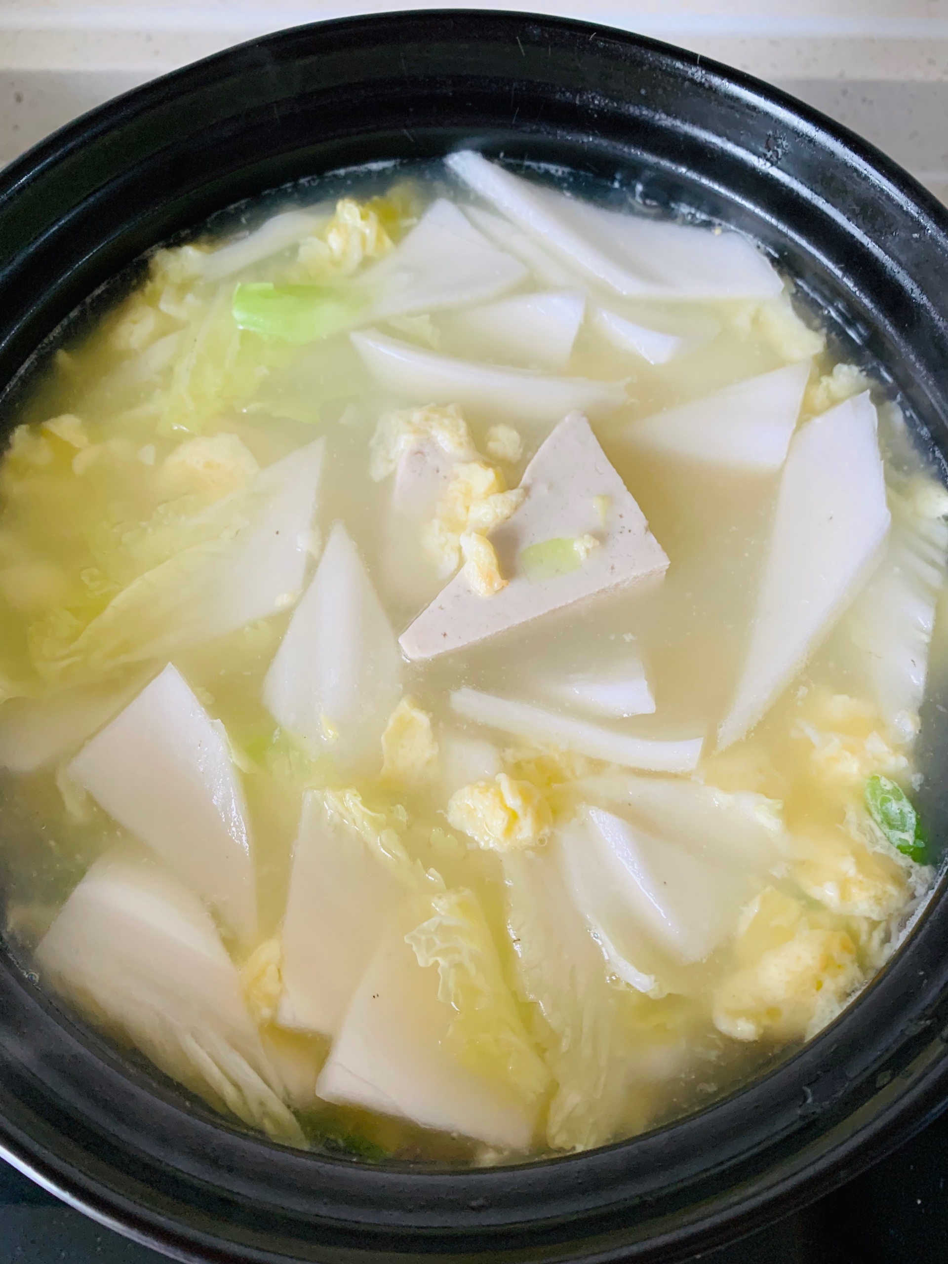 （快手版减脂汤）白菜豆腐粉丝汤的做法 步骤5