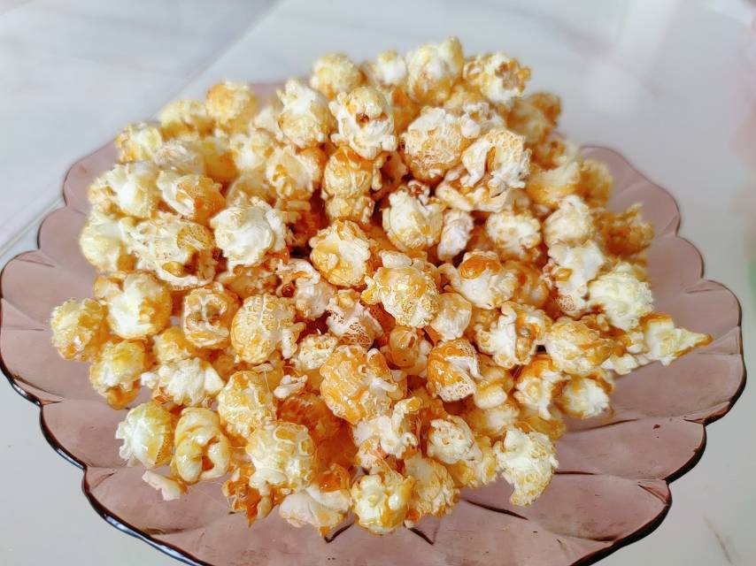 爆米花来了！！！超级简单易上手的焦糖/巧克力爆米花