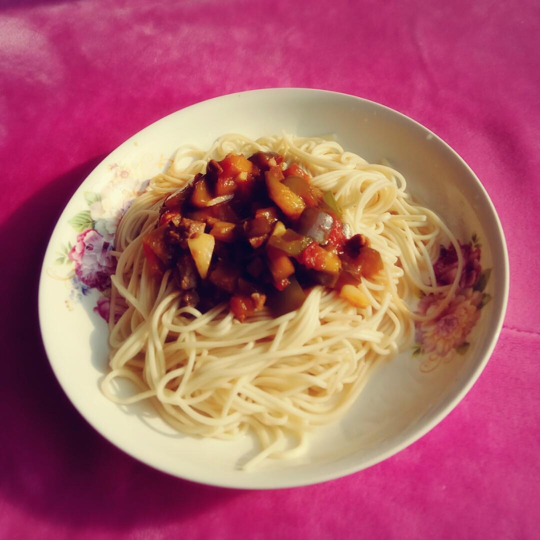 茄子肉丁打卤面