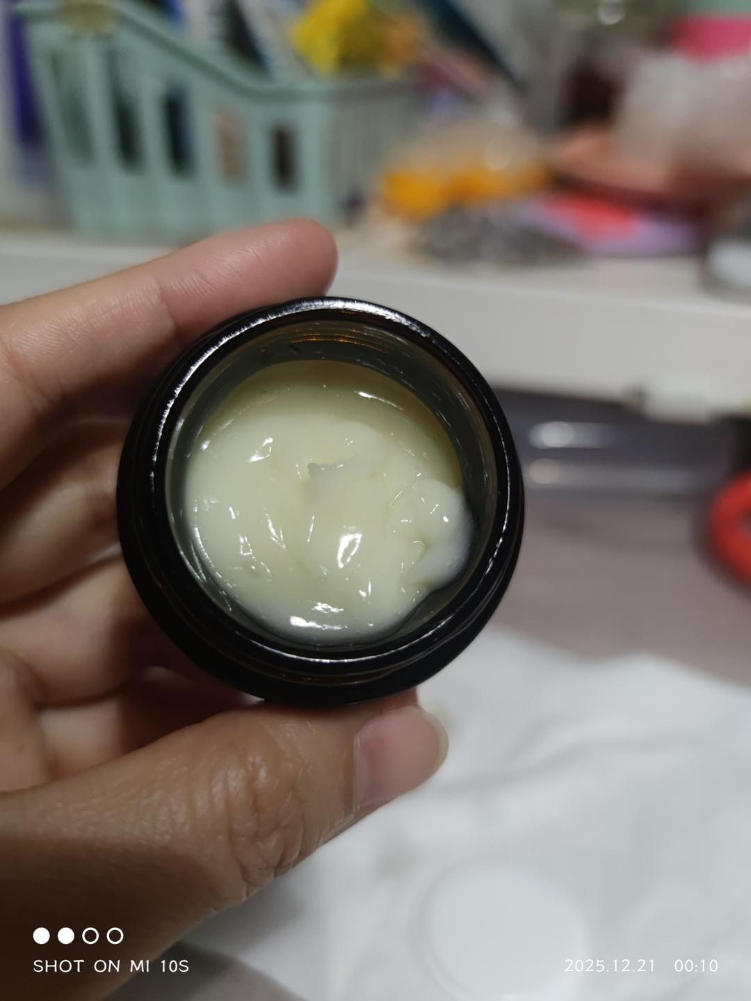 按DEEPSEEK来制作美白保湿面霜（记录自我实验中）