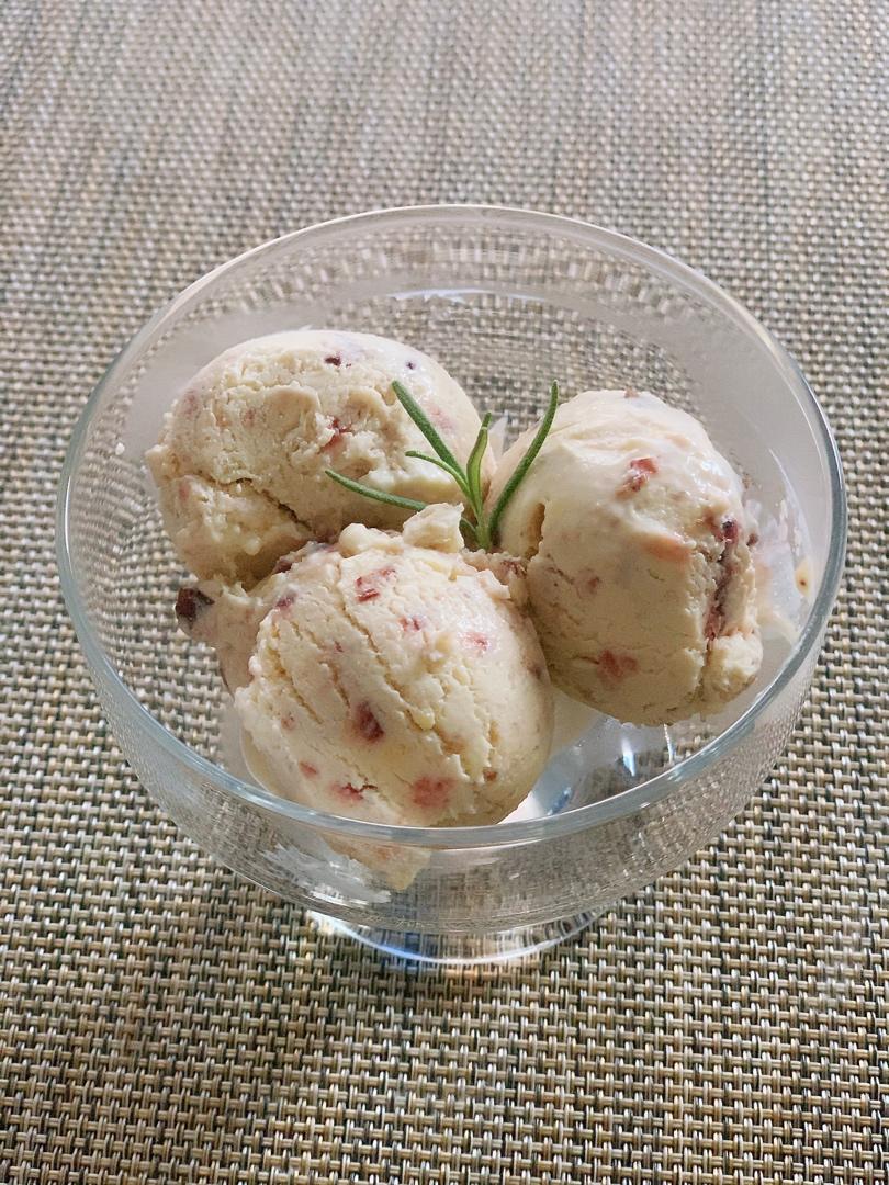 自制冰淇淋（懒人版无需搅拌的冰淇淋）