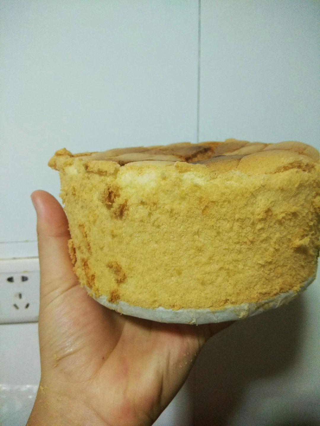 6寸六寸戚风蛋糕，不会失败的方子。哈哈哈